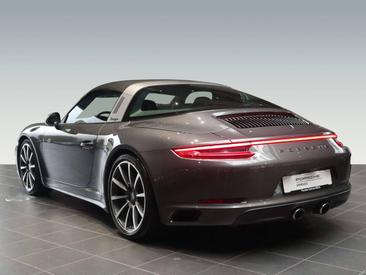 Porsche 991 II Targa 4S — photo 6