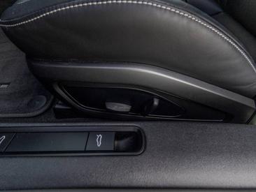 Porsche 992 II Carrera Cabriolet — photo 44