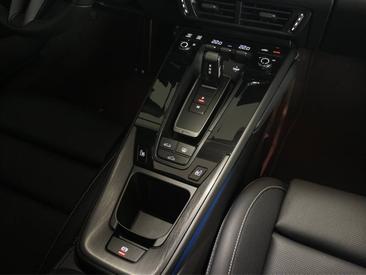 Porsche 992 II Carrera GTS — photo 16