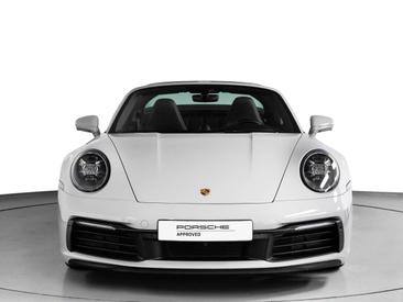 Porsche 992 I Targa 4S — photo 4