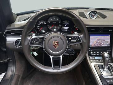 Porsche 991 II Targa 4S — photo 13