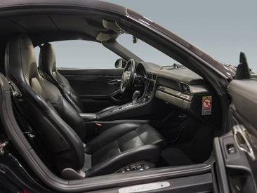 Porsche 991 I Turbo S Cabriolet — photo 15
