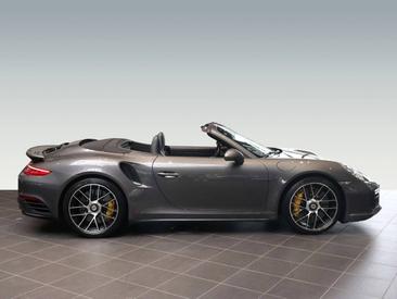 Porsche 991 II Turbo S Cabriolet — photo 6