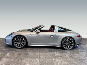 Porsche 991 II Targa 4 — photo 2