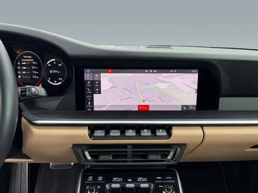 Porsche 992 I Carrera Cabriolet — photo 17