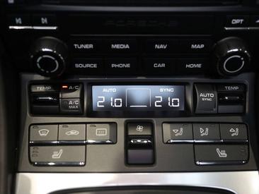 Porsche 991 II Targa 4S — photo 19