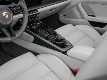Porsche 992 I Carrera Cabriolet — photo 37