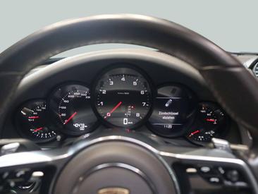 Porsche 991 II Targa 4S — photo 20