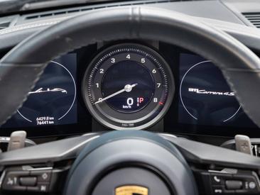 Porsche 992 I Carrera 4S Cabriolet — photo 19