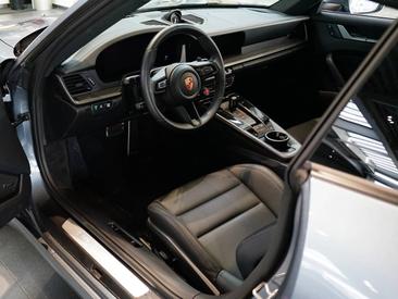 Porsche 992 II Carrera S — photo 13