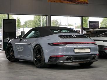 Porsche 992 I Carrera 4 GTS Cabriolet — photo 4