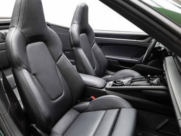Porsche 992 II Carrera S Cabriolet — photo 22