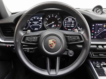 Porsche 992 I Targa 4S — photo 18