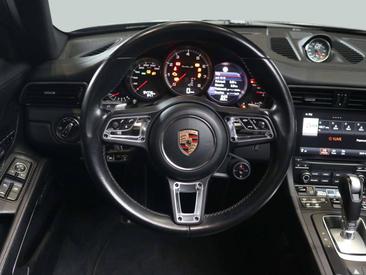 Porsche 991 II Turbo S Cabriolet — photo 17