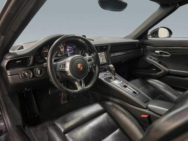 Porsche 991 I Turbo S Cabriolet — photo 25