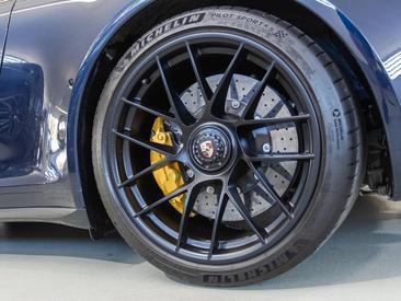 Porsche 991 II Carrera GTS — photo 7