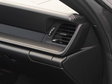 Porsche 992 II Carrera 4 GTS Cabriolet — photo 23