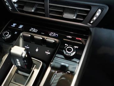 Porsche 992 II Carrera S — photo 23
