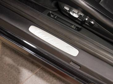 Porsche 991 I Turbo S Cabriolet — photo 29