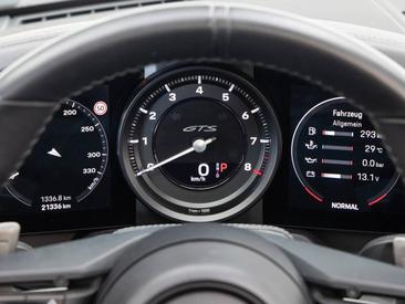 Porsche 992 I Carrera GTS Cabriolet — photo 19
