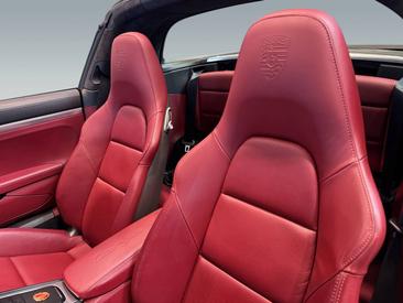 Porsche 991 II Targa 4 — photo 17