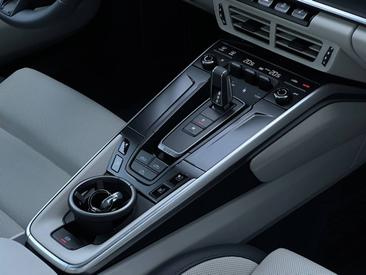 Porsche 992 II Carrera GTS Cabriolet — photo 13