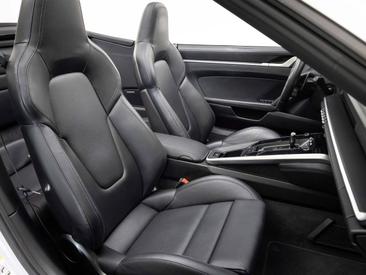 Porsche 992 I Carrera GTS Cabriolet — photo 22