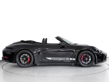 Porsche 992 II Carrera GTS Cabriolet — photo 9