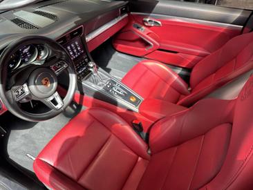 Porsche 991 II Targa 4 — photo 21