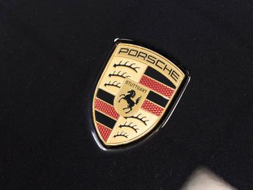 Porsche 992 II Carrera GTS Cabriolet — photo 11