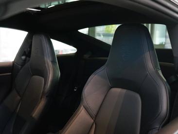 Porsche 992 II Carrera S — photo 33