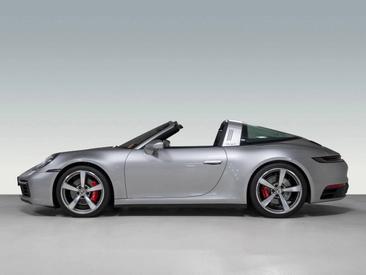Porsche 992 I Targa 4S — photo 2