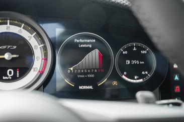 Porsche 992 I GT3 Mit Touring-Paket — photo 18