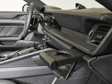 Porsche 992 II Carrera 4S Cabriolet — photo 50
