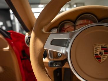 Porsche 997 II Turbo Cabriolet — photo 26