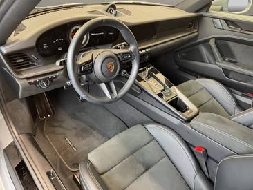 Porsche 992 I Carrera 4 GTS — photo 14