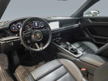 Porsche 992 I Carrera 4S — photo 12