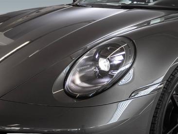 Porsche 992 I Carrera 4 GTS Cabriolet — photo 6