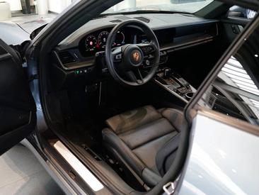 Porsche 992 II Carrera — photo 12