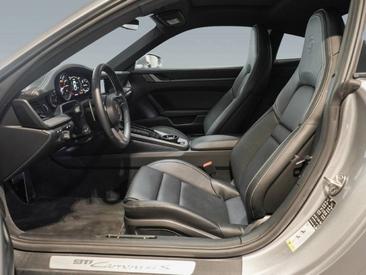 Porsche 992 I Carrera 4S — photo 13