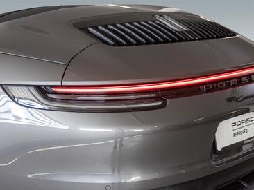 Porsche 992 I Carrera 4 GTS Cabriolet — photo 7