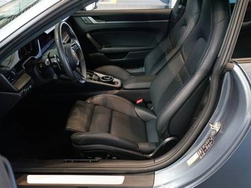Porsche 992 II Carrera — photo 13
