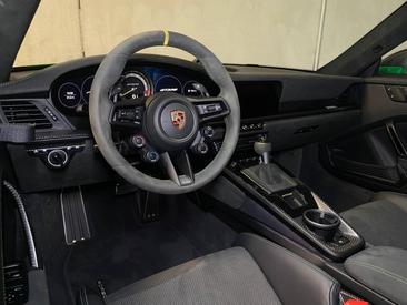 Porsche 992 I GT3 RS — photo 11