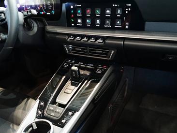 Porsche 992 II Carrera — photo 15