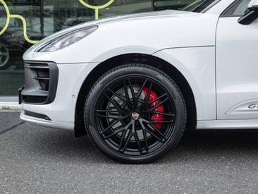 Porsche Macan GTS — photo 6