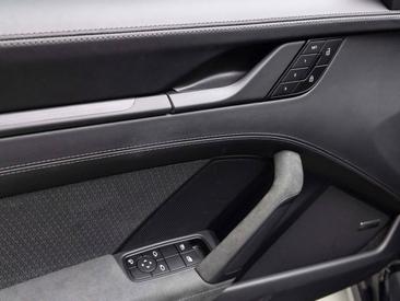 Porsche 992 II Targa 4 GTS — photo 23