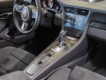 Porsche 991 II Carrera GTS — photo 27
