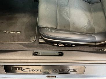 Porsche 992 I Carrera 4 GTS — photo 24