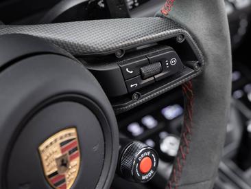 Porsche 992 II Carrera GTS Cabriolet — photo 21