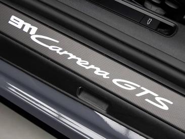 Porsche 992 II Carrera GTS Cabriolet — photo 24